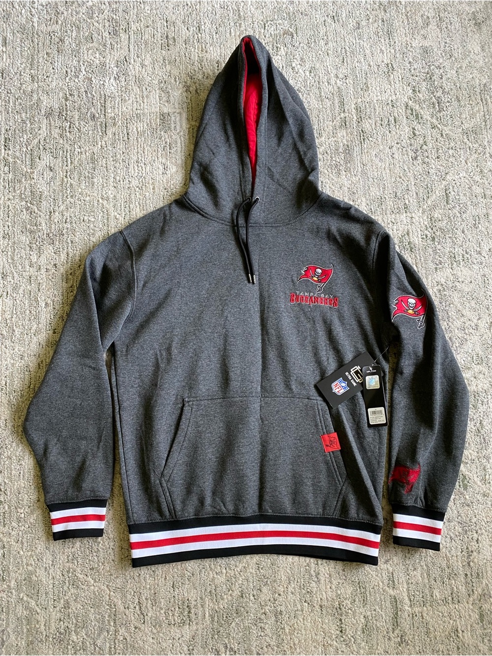 NFL Tampa Bay Buccaneers Pullover Sweatshirt Hoodie Ultra Game Men’s Size Medium